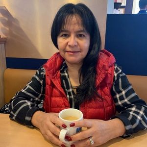 Meet your Posher, Alejandrina